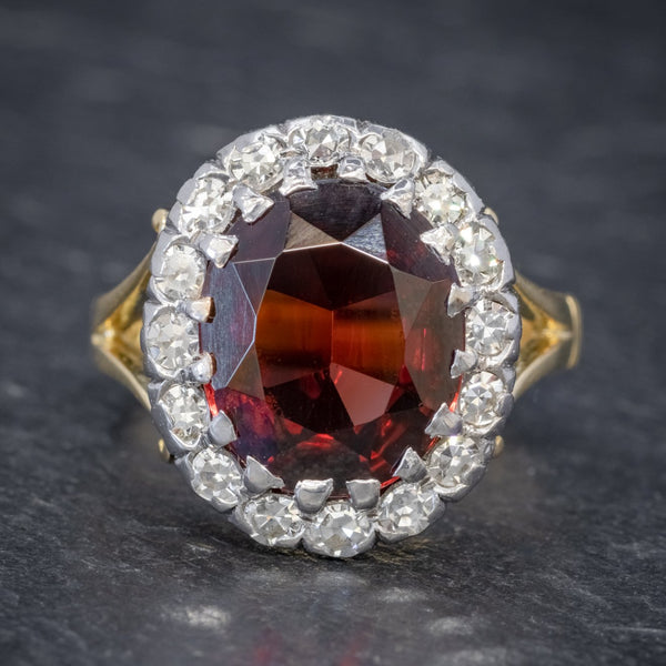 Vintage Garnet Diamond Cluster Ring 18ct Gold 5ct Garnet FRONT