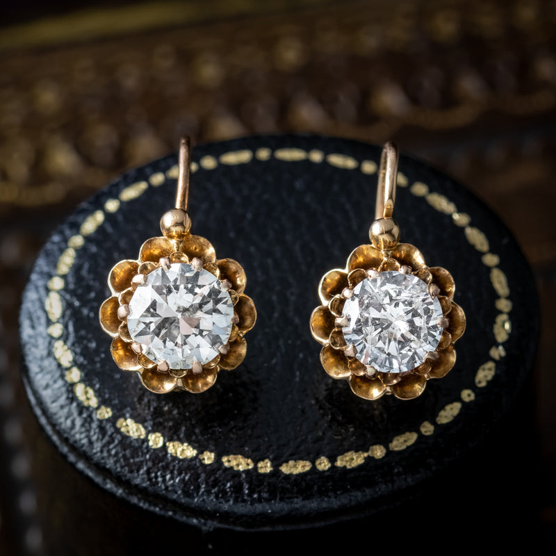 18ct gold and diamond earrings Clearance