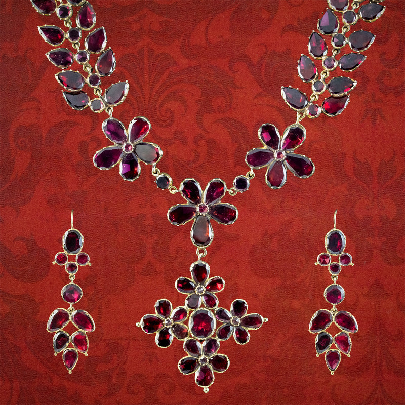 Antique Georgian Garnet Floral Collar Necklace And Earrings Suite With Box