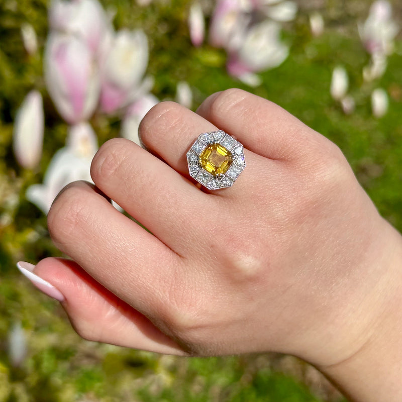 Art Deco Style Yellow Sapphire Diamond Cluster Ring 3.78ct Sapphire