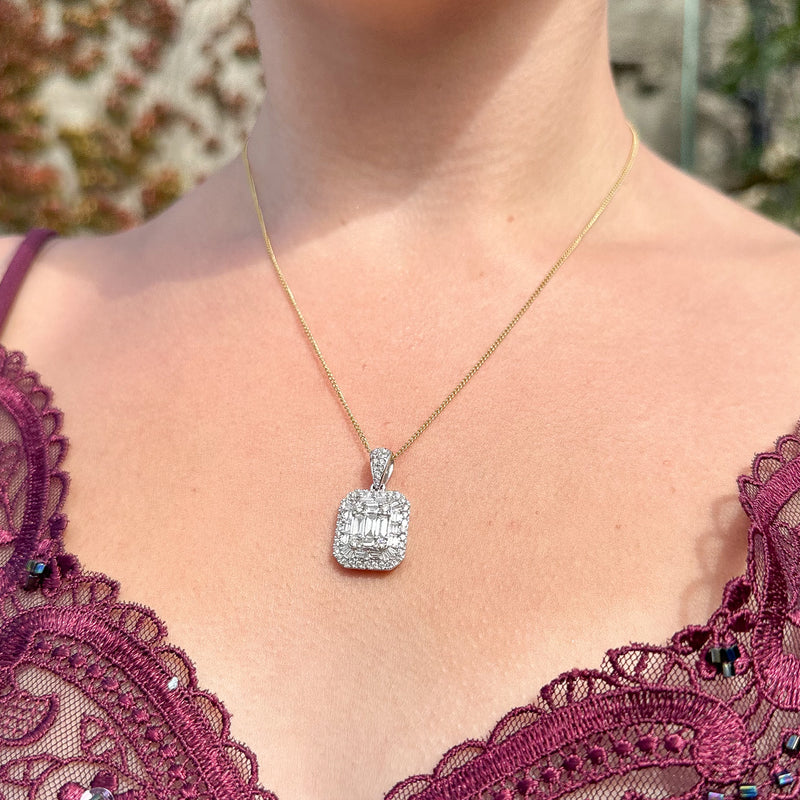 Art Deco Style Diamond Cluster Pendant 2.8ct Total