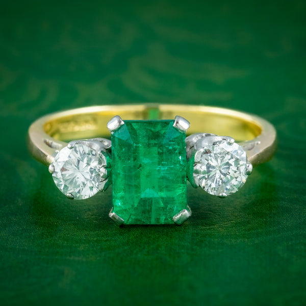 Vintage Emerald Diamond Trilogy Ring 1.5ct Emerald 