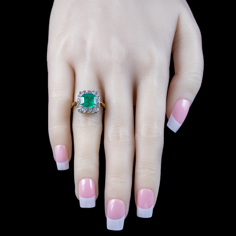Vintage Emerald Diamond Cluster Ring 3.65ct Emerald Dated 1977