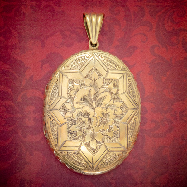 ANTIQUE VICTORIAN FLORAL LOCKET SILVER 18CT GOLD GILT CIRCA 1880 COVER