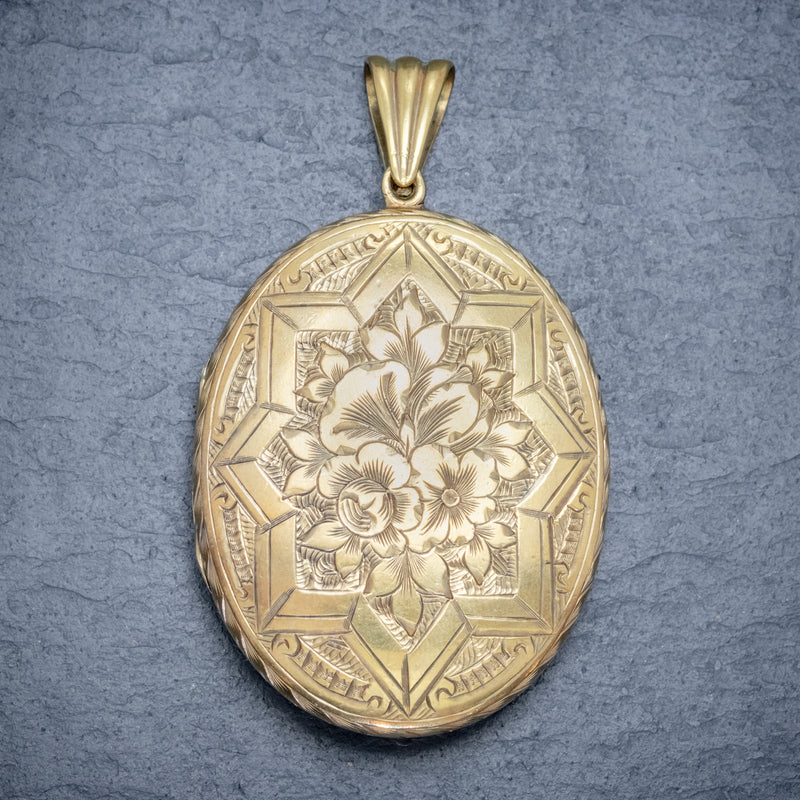 ANTIQUE VICTORIAN FLORAL LOCKET SILVER 18CT GOLD GILT CIRCA 1880 FRONT
