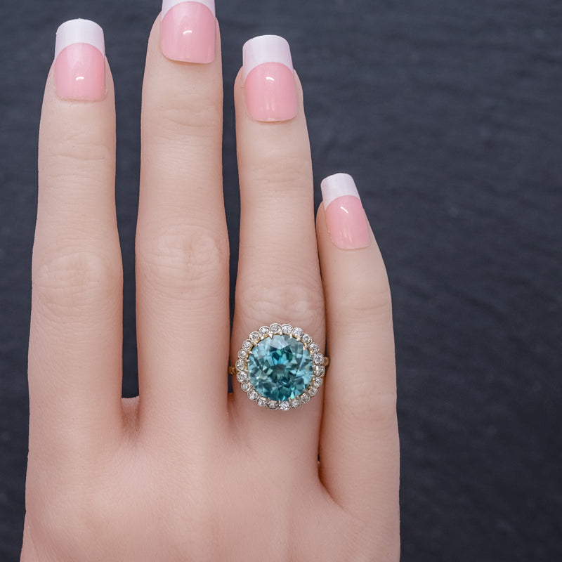 Antique Edwardian 8ct Blue Zircon Cluster Ring Circa 1905 hand