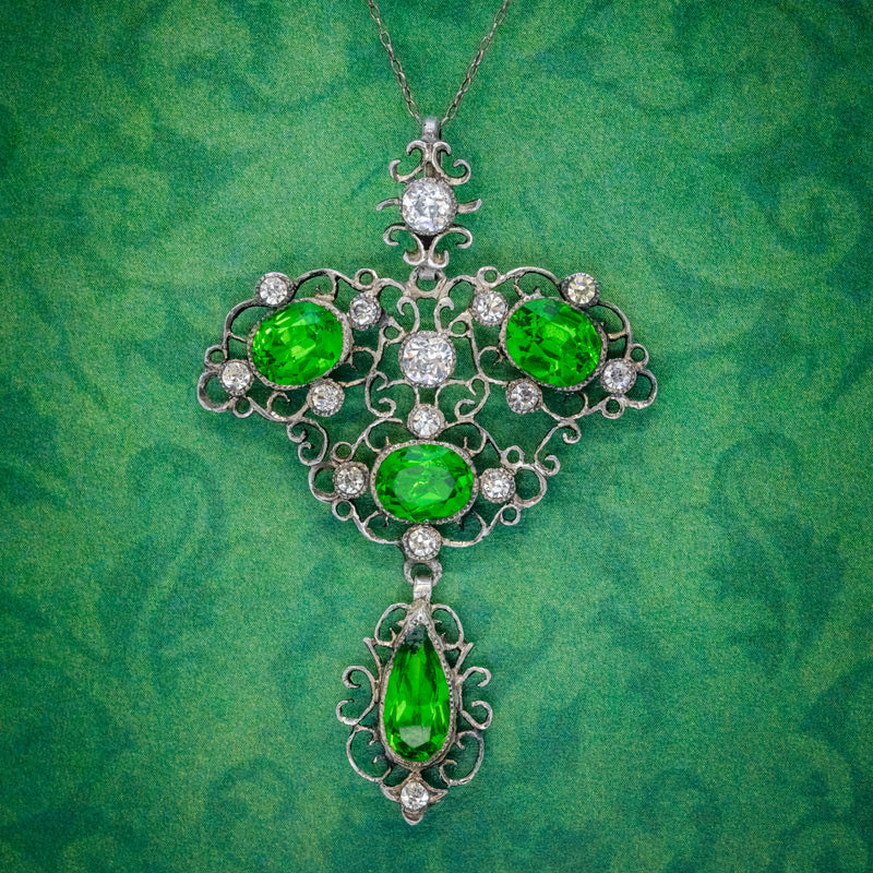 Antique Edwardian Pendant Necklace Green Paste Stone Silver Circa 1880 COVER
