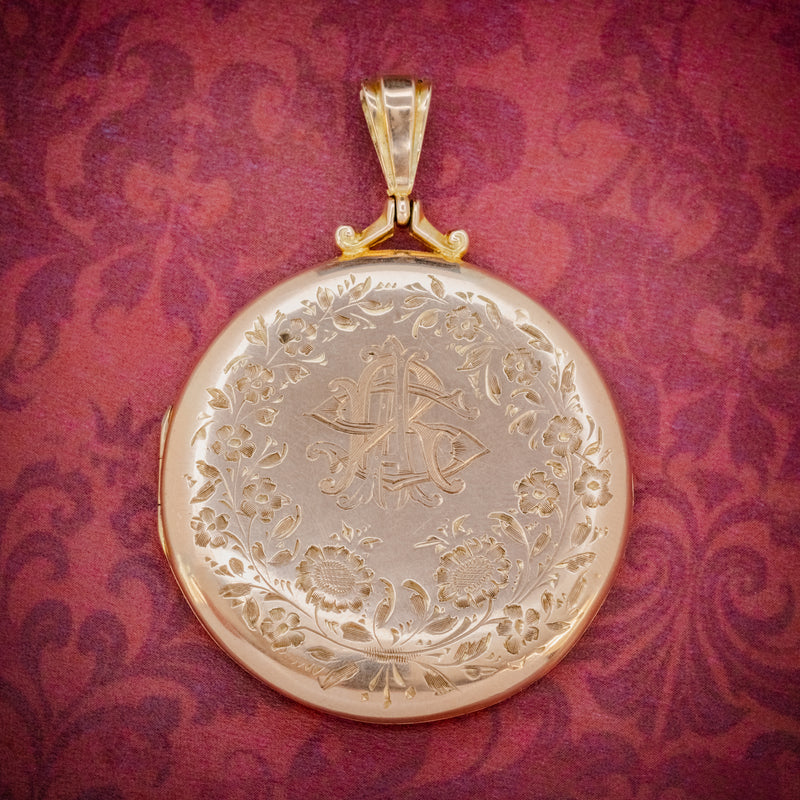 ANTIQUE EDWARDIAN ROUND FORGET ME NOT LOCKET 9CT GOLD DATED 1910 COVER