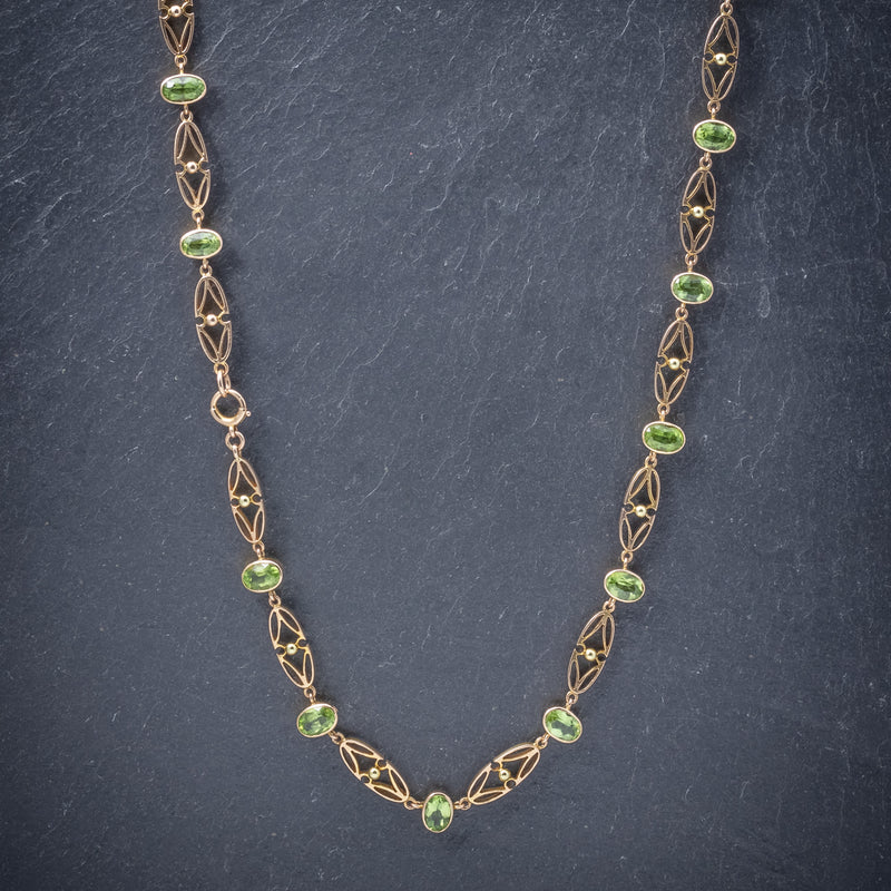 Antique Victorian 15ct Gold Peridot Necklace And Bracelet Set Circa 1900 NECKLACE