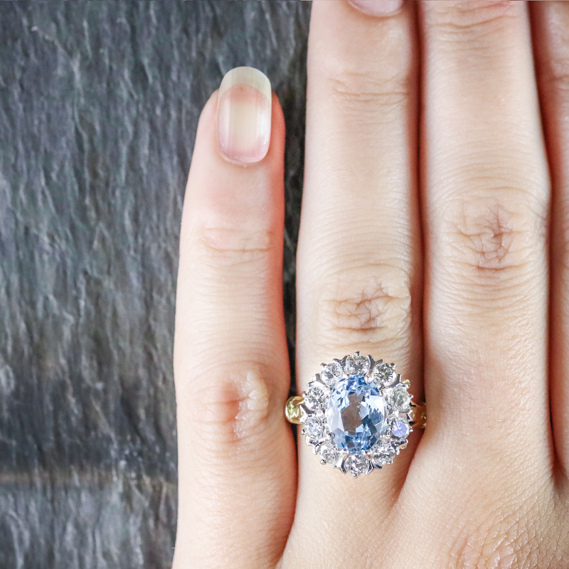 ANTIQUE VICTORIAN AQUAMARINE CLUSTER RING DIAMOND 18CT GOLD CIRCA 1900 HAND