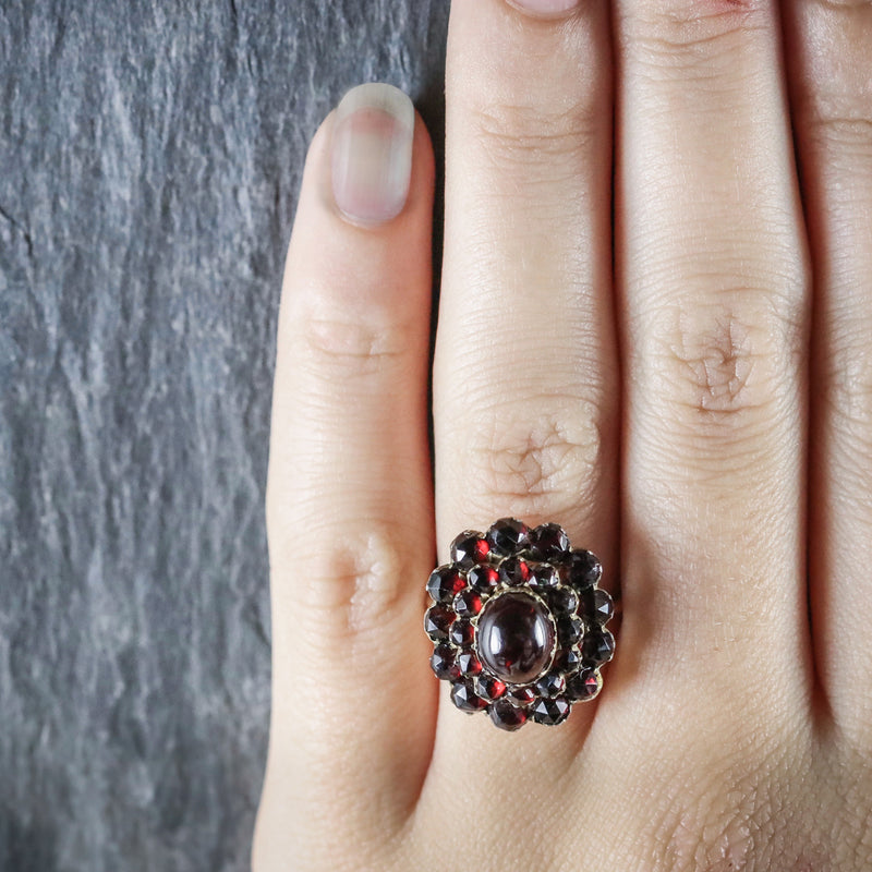 ANTIQUE VICTORIAN BOHEMIAN GARNET RING CIRCA 1880 HAND