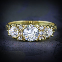 ANTIQUE VICTORIAN DIAMOND RING 18CT GOLD 2.20CT DIAMONDS COVER