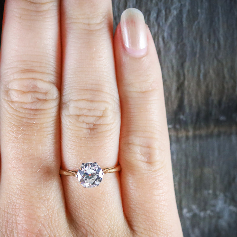 ANTIQUE VICTORIAN DIAMOND SOLITAIRE RING 1.60CT HAND