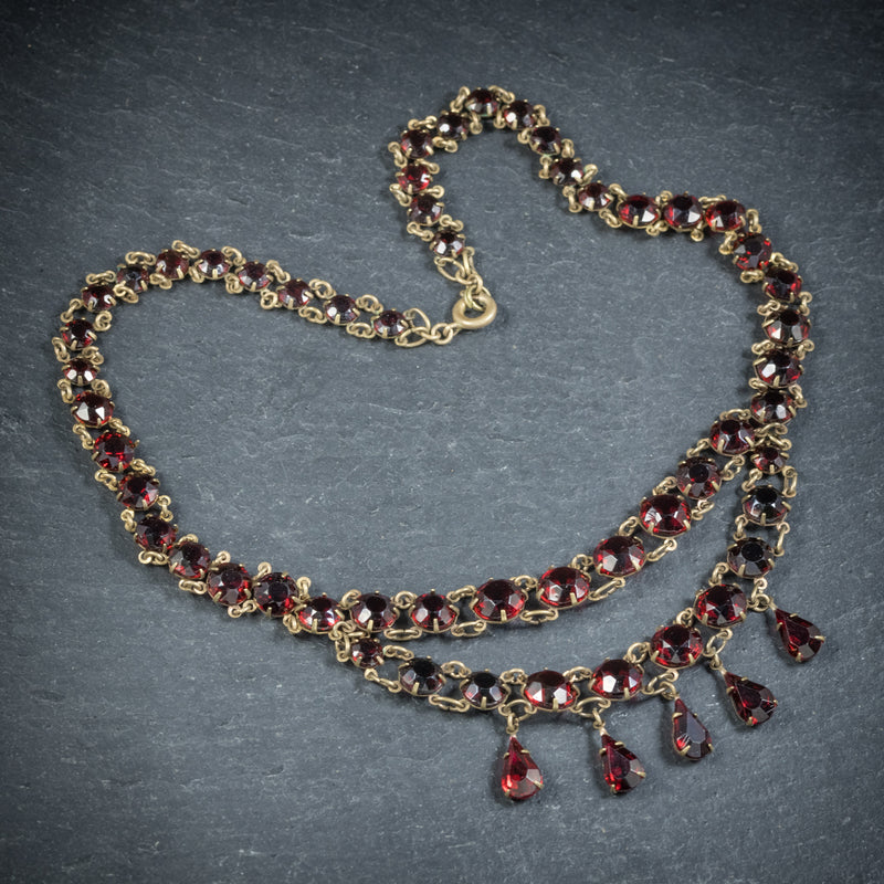 ANTIQUE VICTORIAN GLASS GARNET RIVIERE NECKLACE CIRCA 1900 top