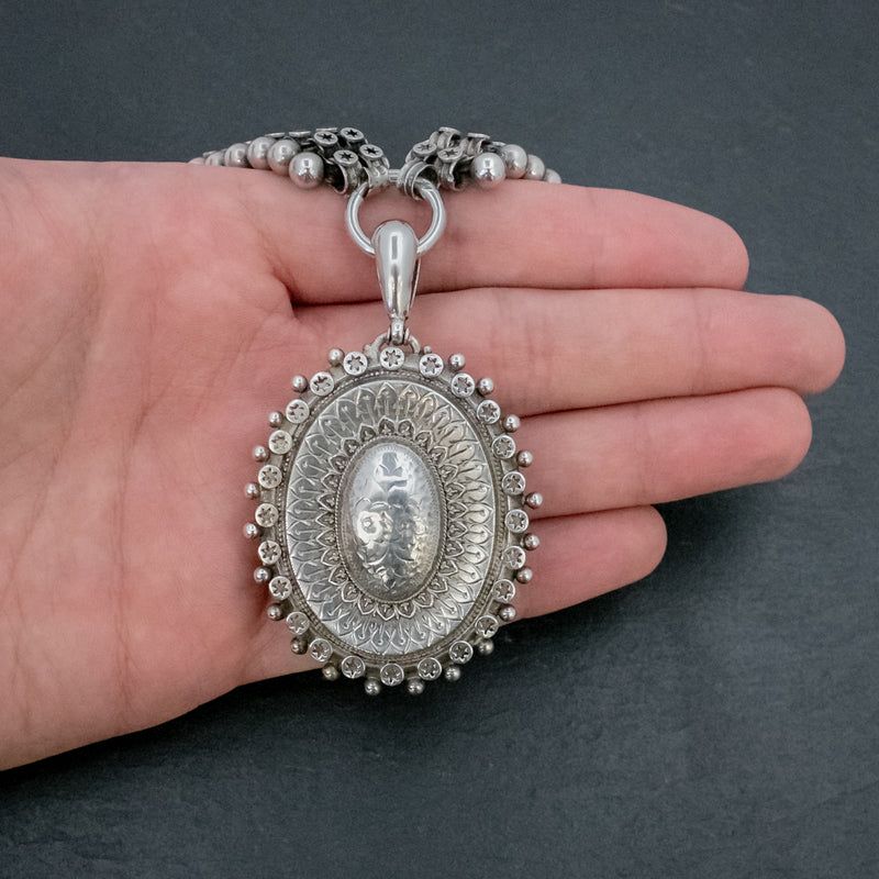 ANTIQUE VICTORIAN LOCKET COLLAR SILVER NECKLACE CIRCA 1880 HAND