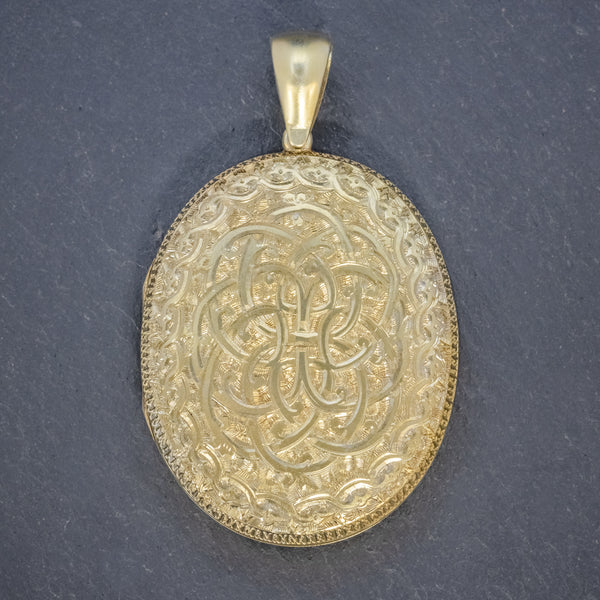 ANTIQUE VICTORIAN LOCKET SILVER GOLD GILT FORGET ME NOT CIRCA 1880 front