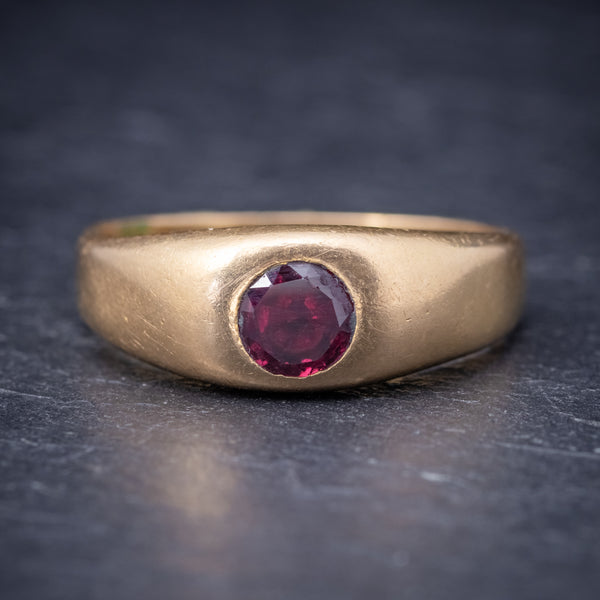 Antique Victorian Ruby Ring 18ct Gold 0.60ct Ruby Circa 1900 FRONT