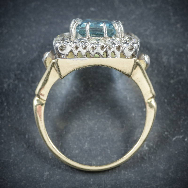 Aquamarine Ring 18ct Gold 6ct Aqua top