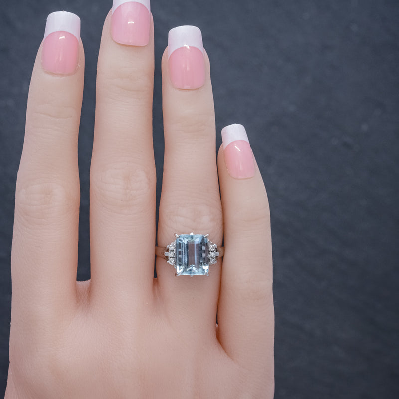 ART DECO 4CT EMERALD CUT AQUAMARINE RING PLATINUM CIRCA 1920