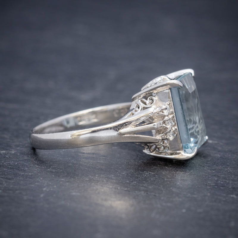 ART DECO 4CT EMERALD CUT AQUAMARINE RING PLATINUM CIRCA 1920 SIDE 2