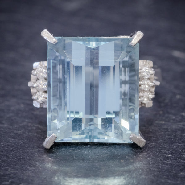 ART DECO AQUAMARINE RING PLATINUM 14.88CT AQUA CIRCA 1930 FRONT