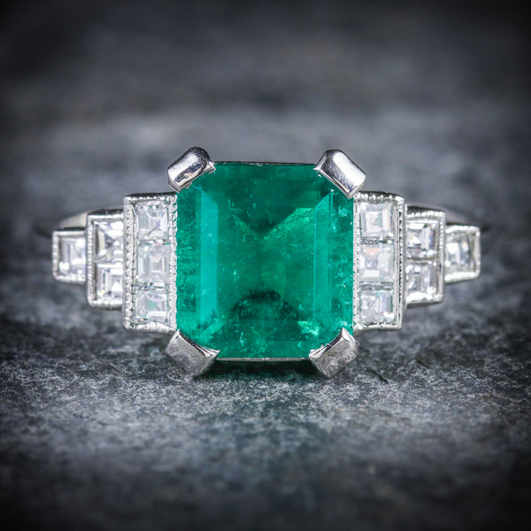 ART DECO EMERALD DIAMOND RING 18CT WHITE GOLD CIRCA 1920 FRONT