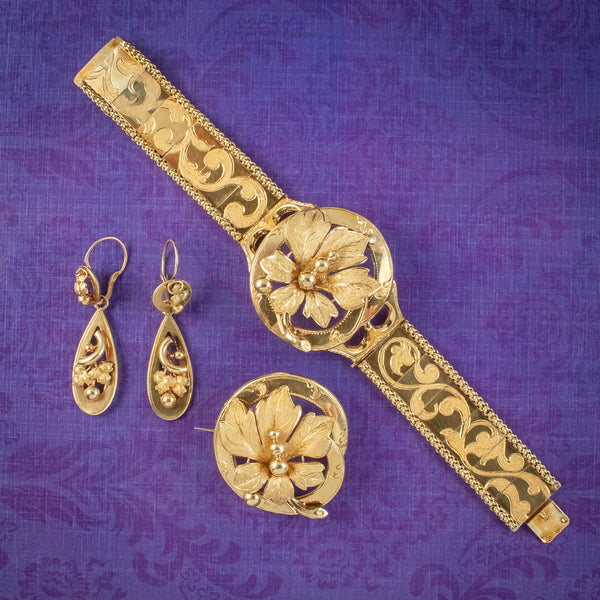 Antique Victorian French 18ct Gold Bracelet Earrings Brooch Suite With Box 