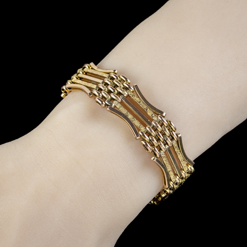 ANTIQUE VICTORIAN GATE BRACELET 9CT GOLD HEART PADLOCK CIRCA 1900 Antique Jewellery Online