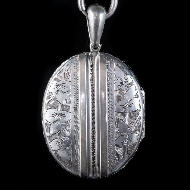 Antique-Victorian-Locket-Collar-Necklace-Silver-Circa-1890-BACK