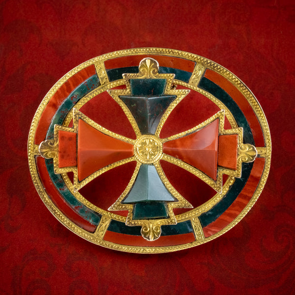 Antique Victorian Scottish Jasper Carnelian Brooch 18ct Gold 