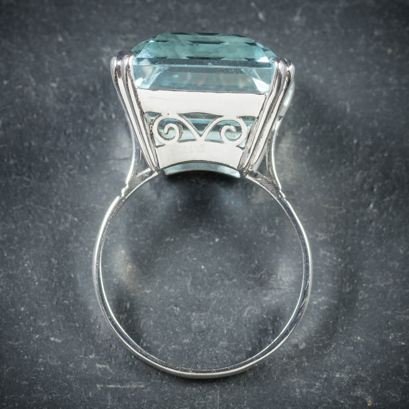 ART DECO AQUAMARINE RING 18CT WHITE GOLD CIRCA 1920 top