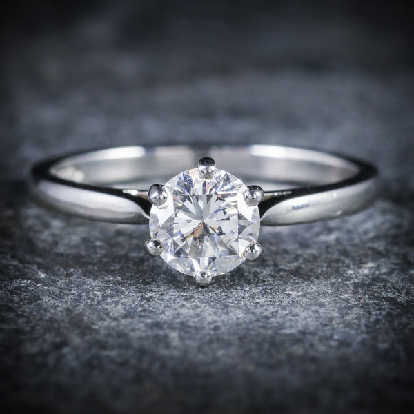 DIAMOND SOLITAIRE ENGAGEMENT RING PLATINUM FULL CERTIFIED VS1 F COLOUR FRONT