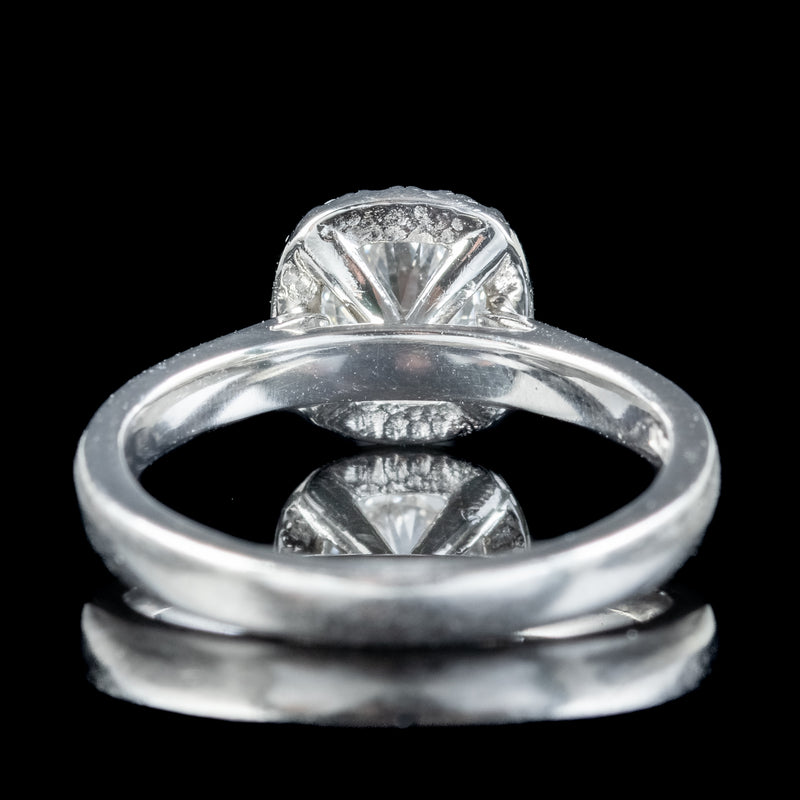 Diamond Cluster Ring 0.80ct Vs1-D Colour Diamond With Cert