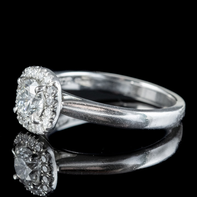 Diamond Cluster Ring 0.80ct Vs1-D Colour Diamond With Cert