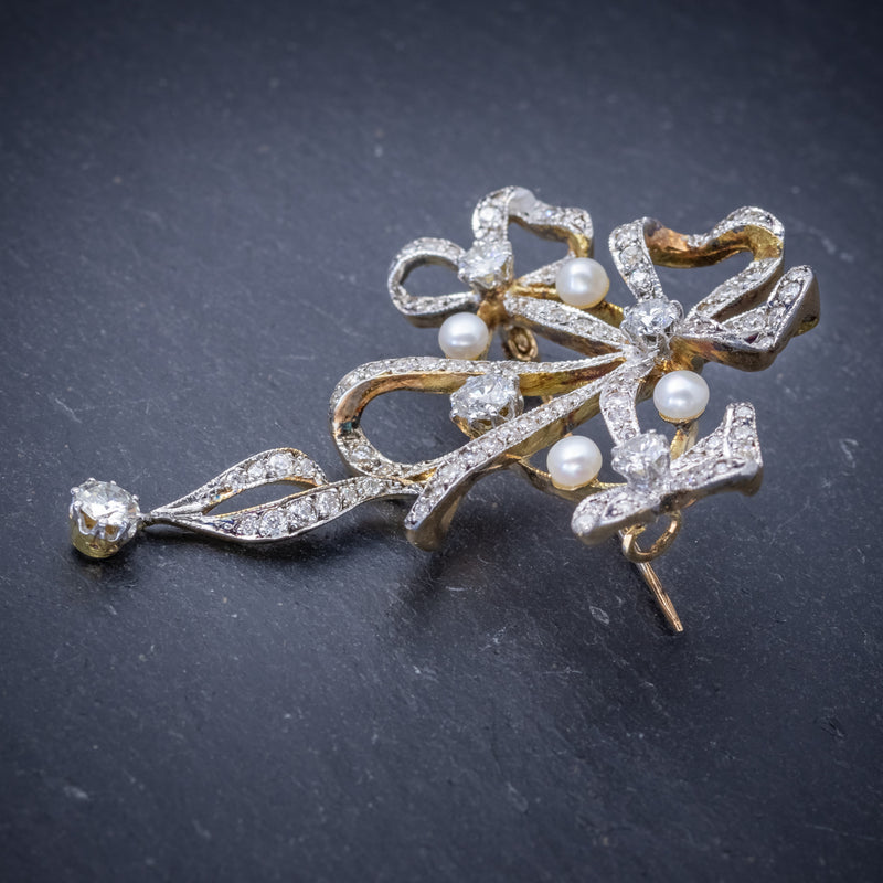 Garland 3ct Diamond Pearl Brooch 18ct Gold  SIDE 2