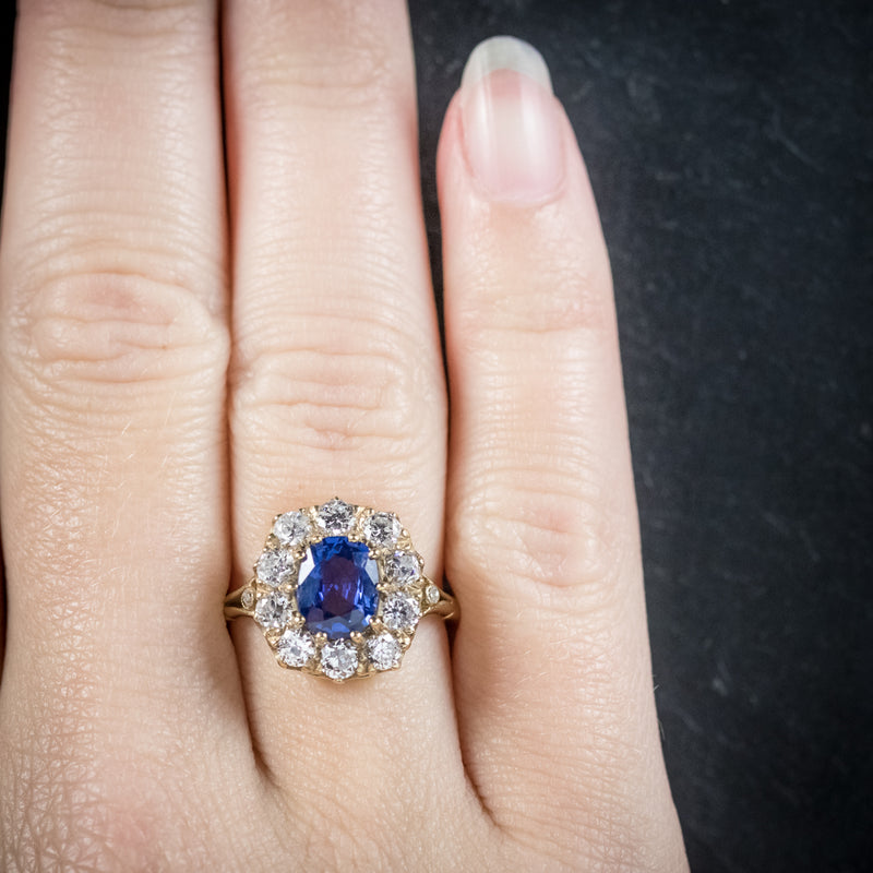 Sapphire Diamond Cluster Ring 18ct Gold  hand