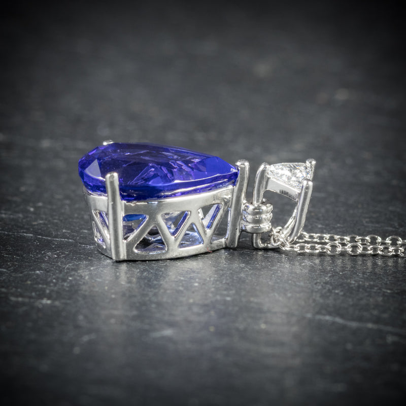 Tanzanite Diamond Pendant Necklace Platinum Chain AAA Grade Tanzanite side