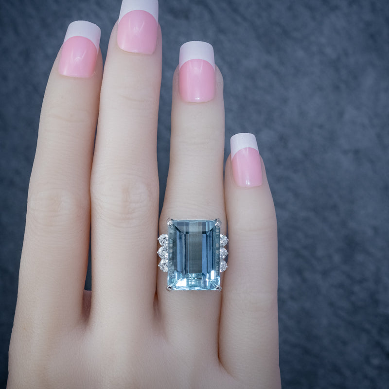 VINTAGE AQUAMARINE DIAMOND COCKTAIL RING PLATINUM 20CT EMERALD CUT AQUA HAND