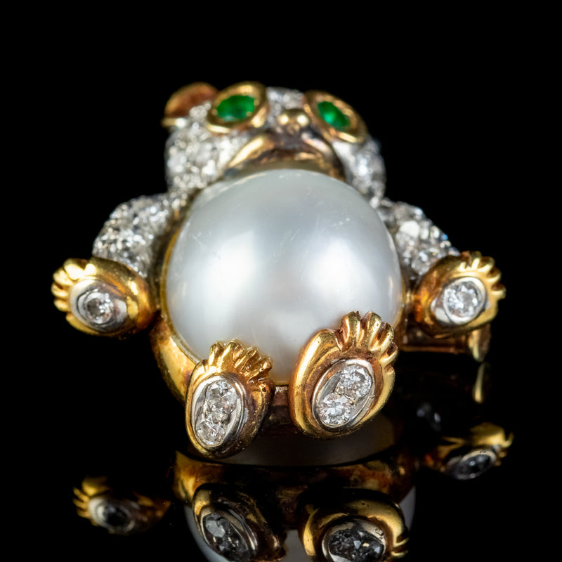 VINTAGE DIAMOND PEARL BEAR PENDANT BROOCH 18CT GOLD EMERALD EYES 2CT OF DIAMOND