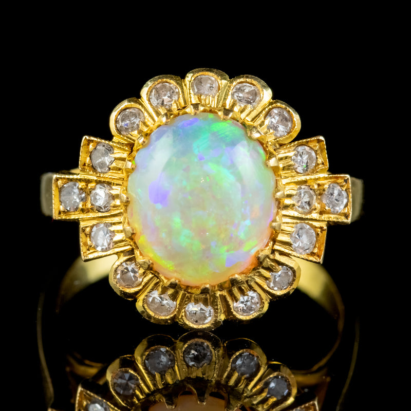 Vintage Opal Diamond Cluster Ring 18Ct Gold 2.50Ct Natural Opal