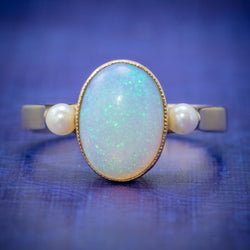 VINTAGE OPAL PEARL TRILOGY RING 18CT GOLD 3CT NATURAL OPAL COVER