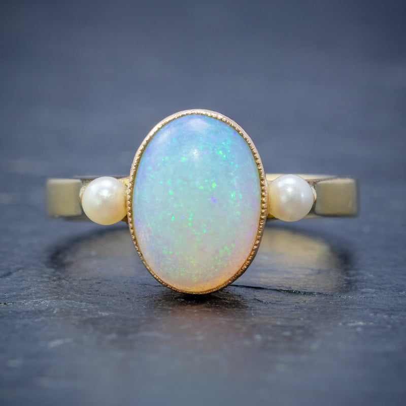 VINTAGE OPAL PEARL TRILOGY RING 18CT GOLD 3CT NATURAL OPAL FRONT