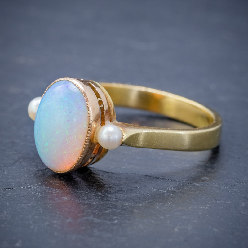 VINTAGE OPAL PEARL TRILOGY RING 18CT GOLD 3CT NATURAL OPAL SIDE