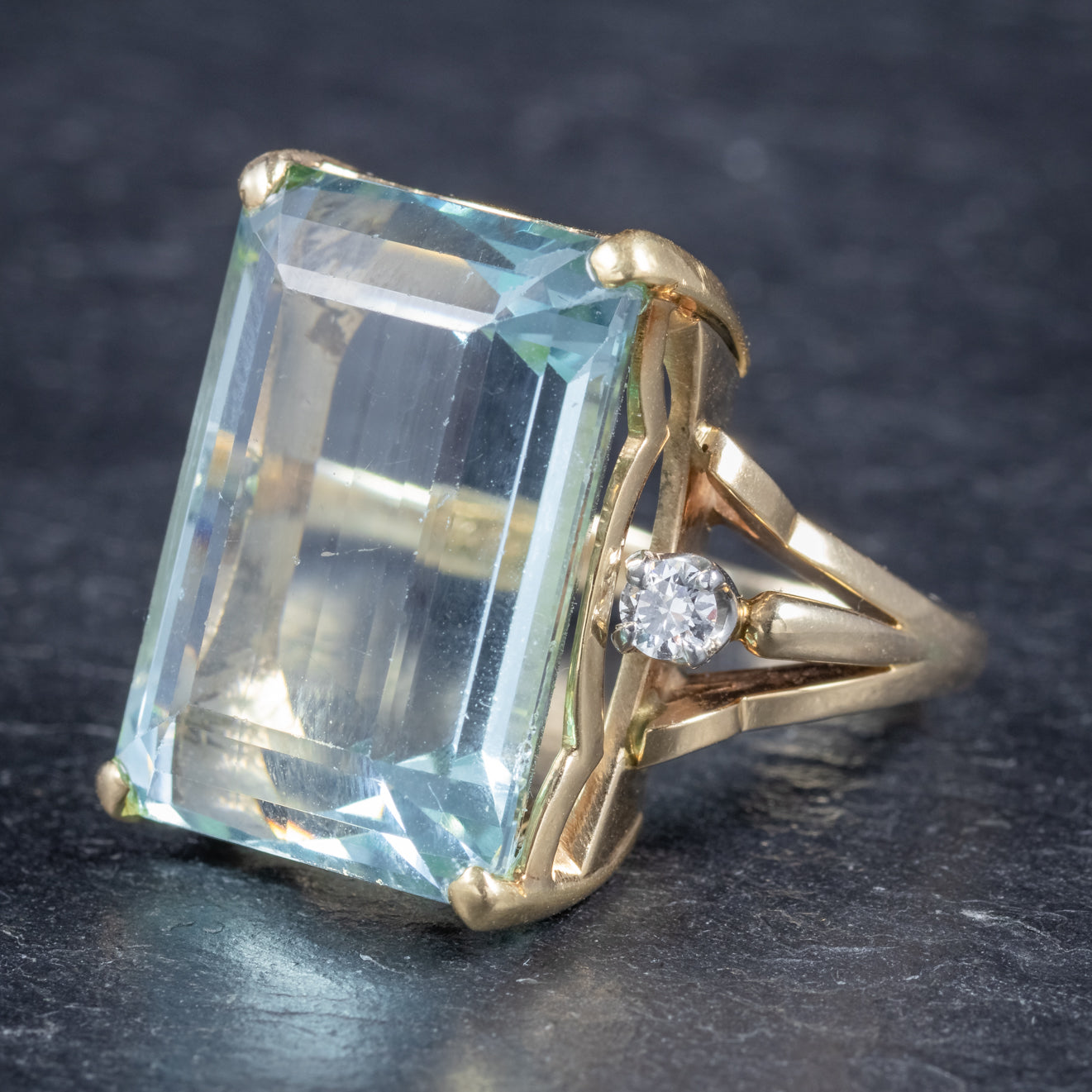Vintage 26ct Aquamarine Ring 14ct Yellow Gold Antique Jewellery Online — free download