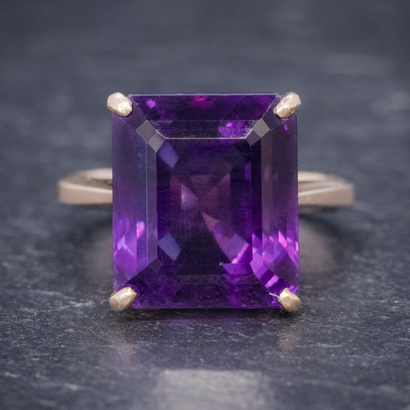 VINTAGE 6CT EMERALD CUT AMETHYST RING 9CT GOLD CIRCA 1960 FRONT