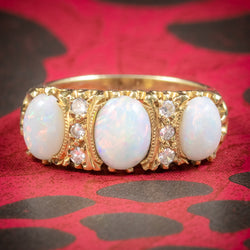 VINTAGE NATURAL OPAL TRILOGY RING 18CT GOLD DATED LONDON 1963 cover