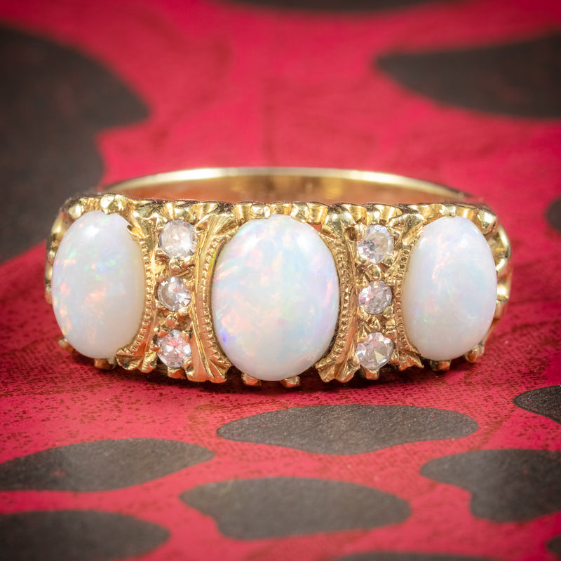 VINTAGE NATURAL OPAL TRILOGY RING 18CT GOLD DATED LONDON 1963 cover