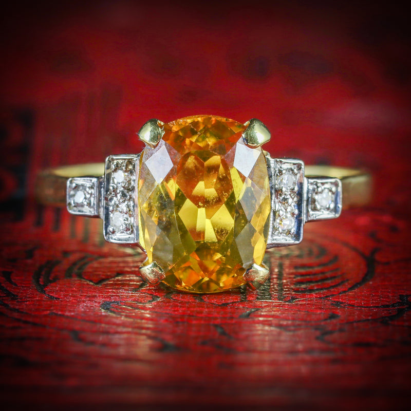 YELLOW BERYL AND DIAMOND TRILOGY RING 18CT GOLD ENGAGEMENT COVER