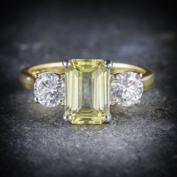 YELLOW SAPPHIRE DIAMOND RING 18CT GOLD EMERALD CUT SAPPHIRE FRONT